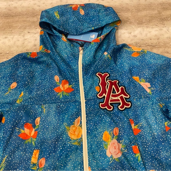 NWT💕VERY RARE GUCCI LA Dodger Chikae
Floral Manga Anime Windbreaker Jacket - Picture 3 of 16